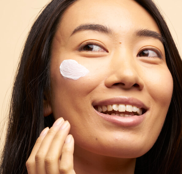 The Best Skincare System for Hormonal Acne